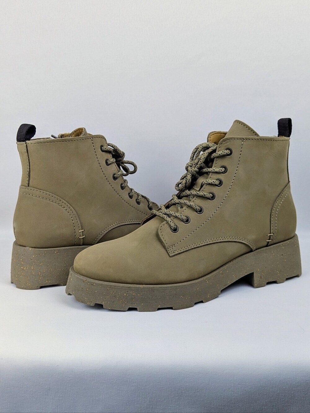 OTBT Immerse Boots Combat Ankle Hiker Nubuck Water Resistant Beige 10 NWOB